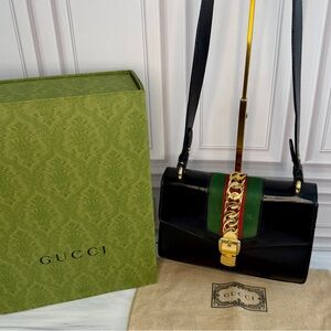 Gucci Sylvie Leather Shoulder Bag w/ Web Stripe & Chain – Full Set + Entrupy COA